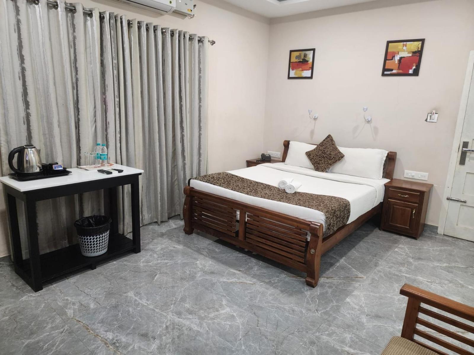 Nambiars Premium Heritage Hotel Kochi Exterior photo