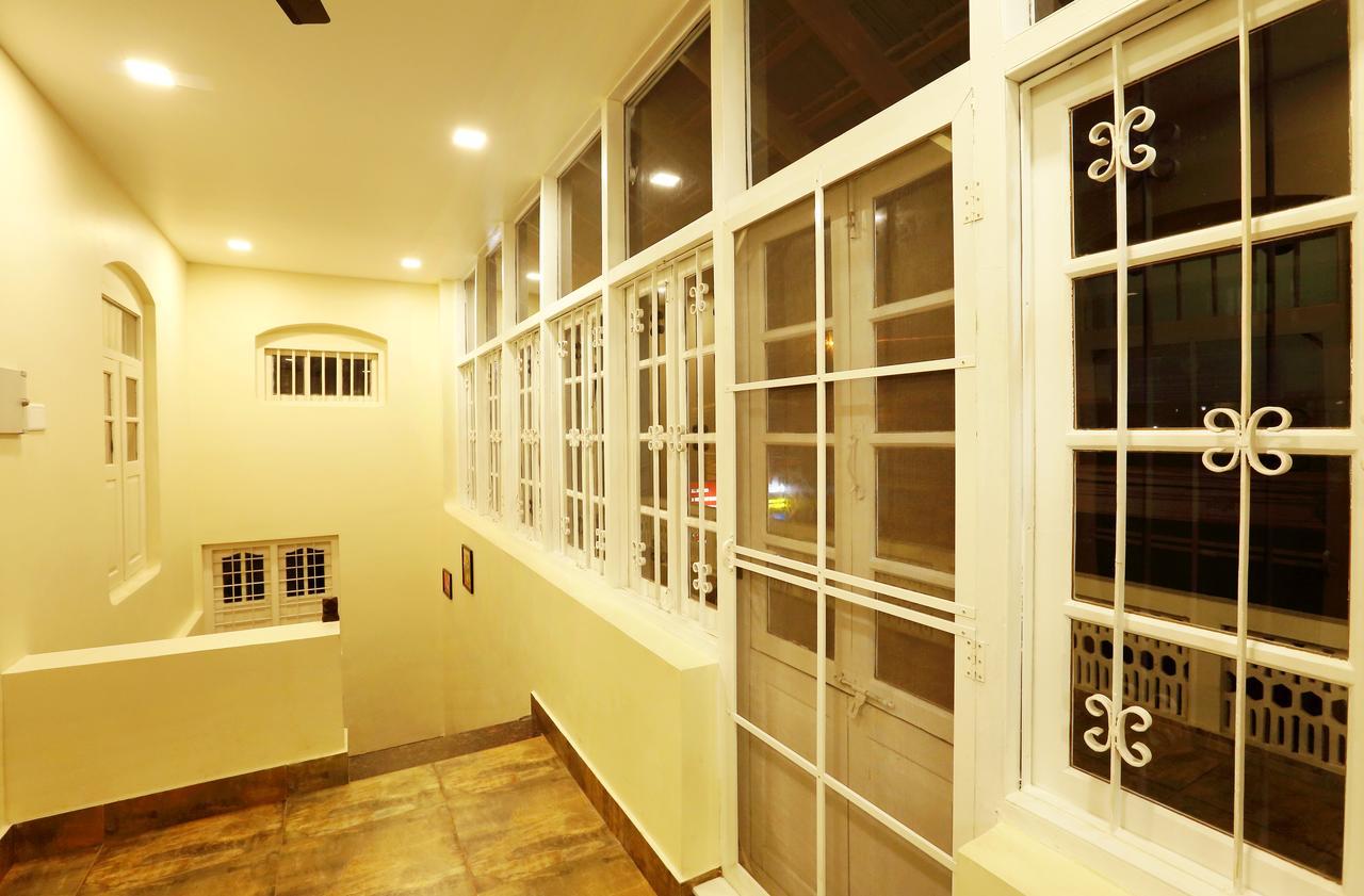 Nambiars Premium Heritage Hotel Kochi Exterior photo