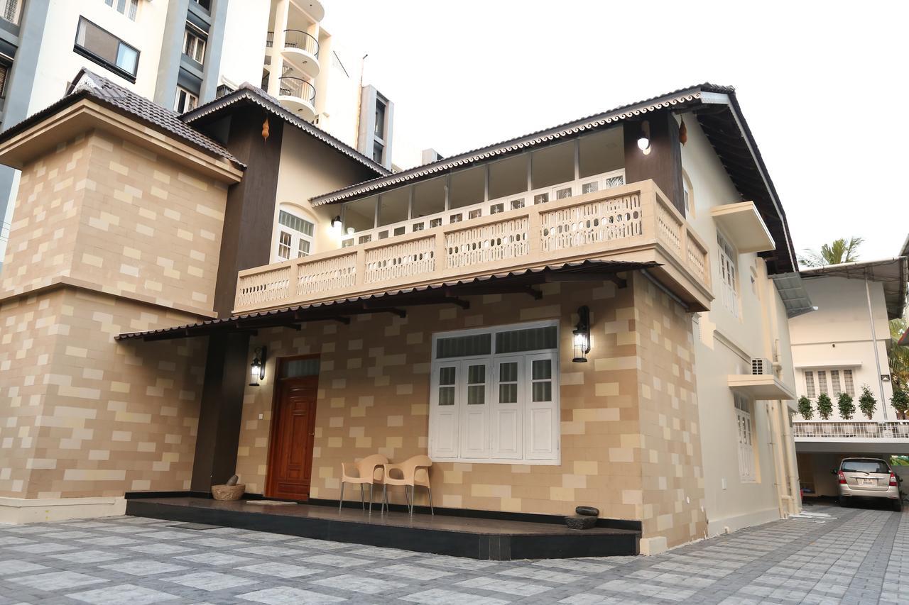 Nambiars Premium Heritage Hotel Kochi Exterior photo
